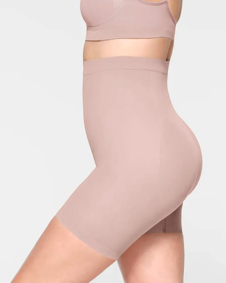 Short push-up glutei a vita alta – Senza cuciture e con effetto modellante