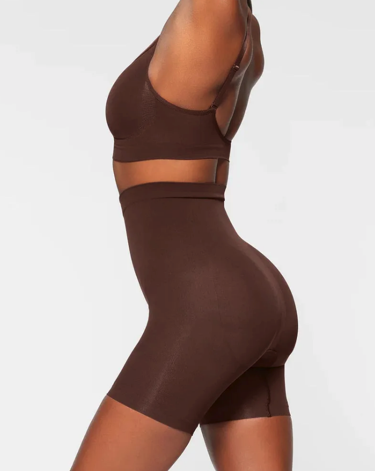 Short push-up glutei a vita alta – Senza cuciture e con effetto modellante