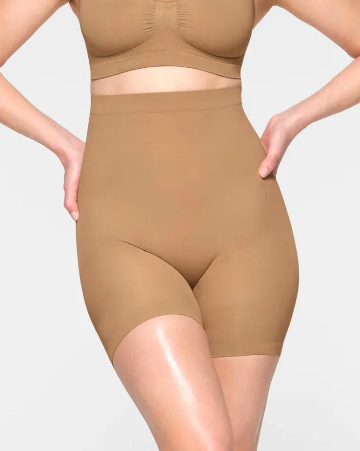 Short push-up glutei a vita alta – Senza cuciture e con effetto modellante