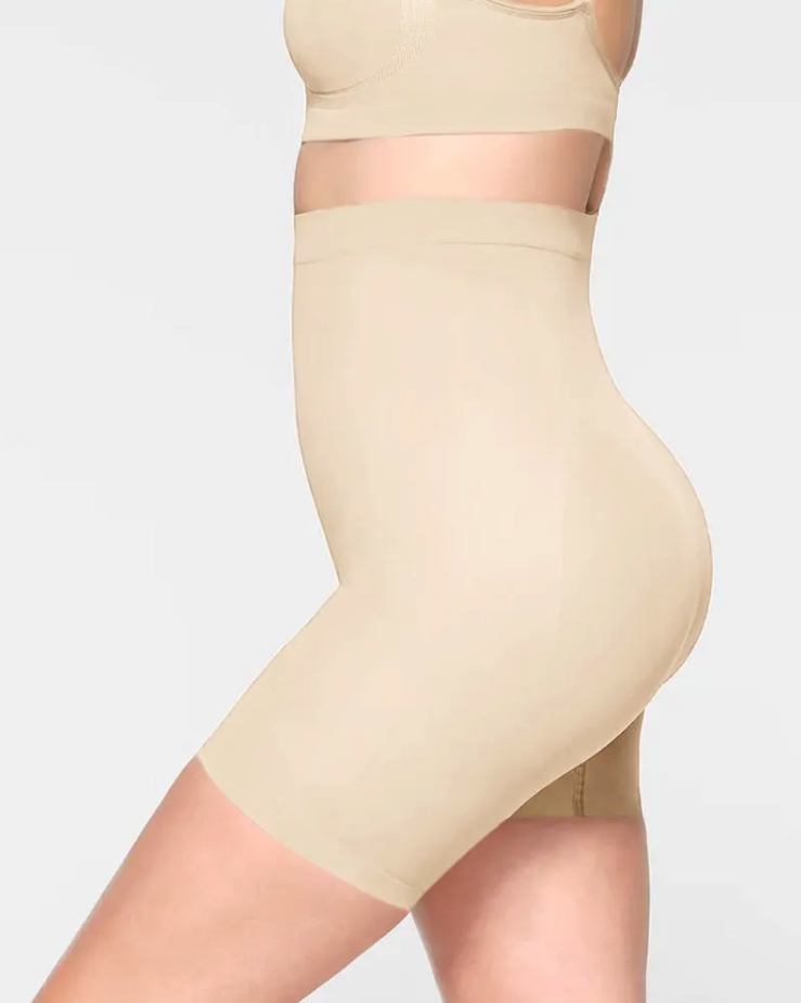 Short push-up glutei a vita alta – Senza cuciture e con effetto modellante